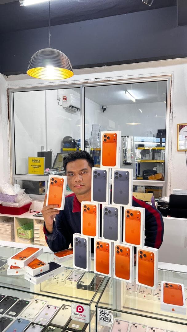 Phone repair services - TrendMalayaa